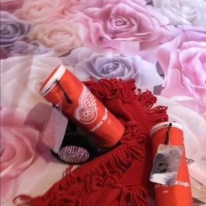 Detroit red wings winter bundle